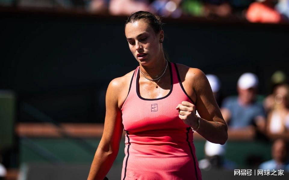 开云官网登录-萨巴救赛点双复仇莱巴逆转夺冠，辛纳带伤作战双抢七绝杀梅总捧杯