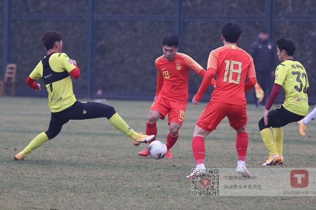 开云官网登录-​U20国青首场热身下半场连追2球 3比3平苏州东吴