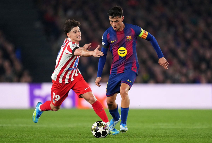 开云体育下载-佩德里对决阿尔瓦雷斯，巴萨迎战马竞欧冠焦点战|巴塞罗那|佩德罗·冈萨雷斯·洛佩斯|马德里竞技|联赛_新浪体育_新浪新闻